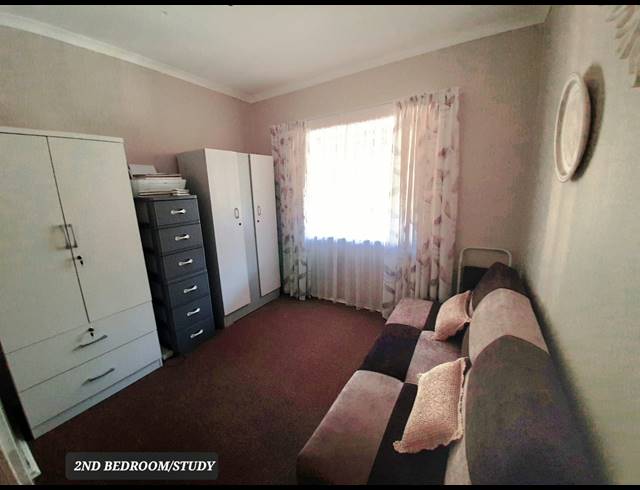 2 BEDROOM APARTMENT FOR SALE IN RAVENSWOOD